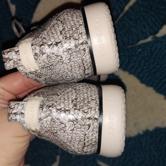 Cole Hann Grand Series Viper snake print shoes size 8 - Picture 6 of 9